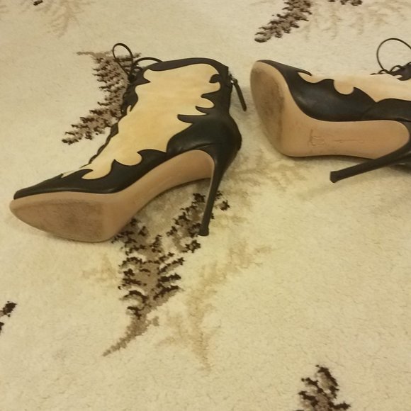 Booties - Picture 4 of 4